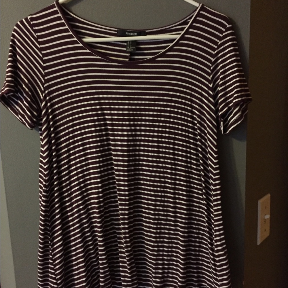 Forever 21 T-shirt
